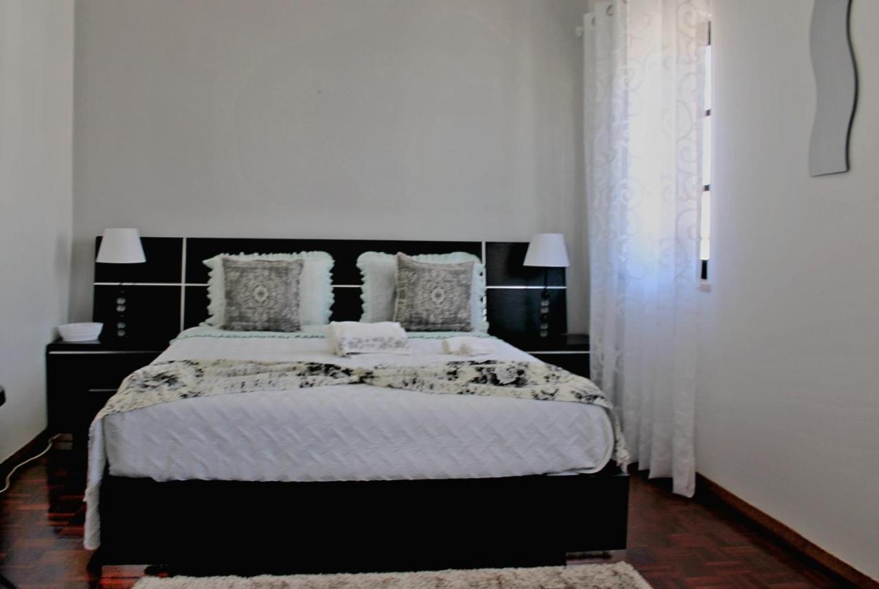 Lucas Residence Nazare Bagian luar foto
